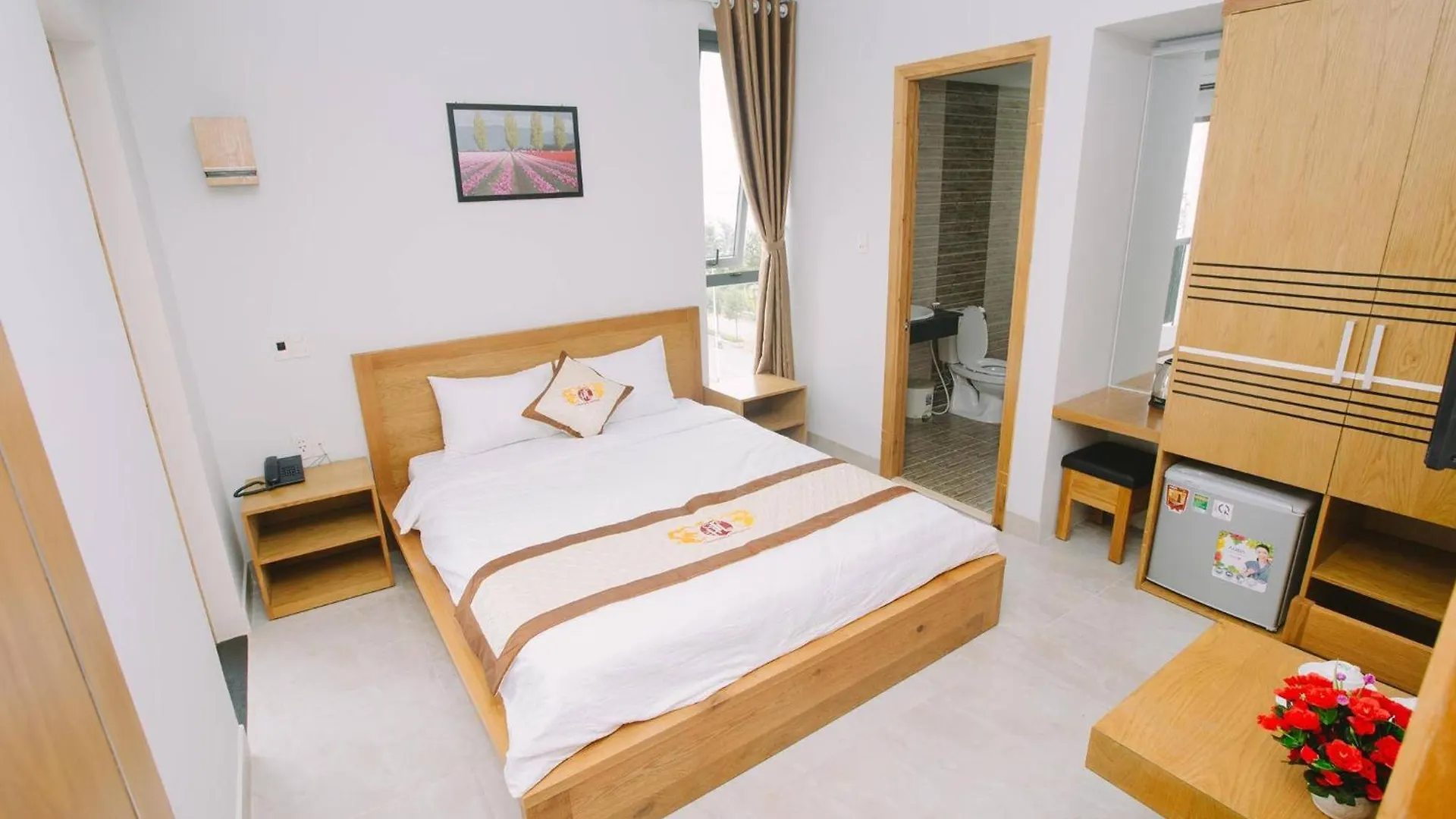 Tan Hoang Long Hotel Dn By - Bay Luxury Da Nang Vietname